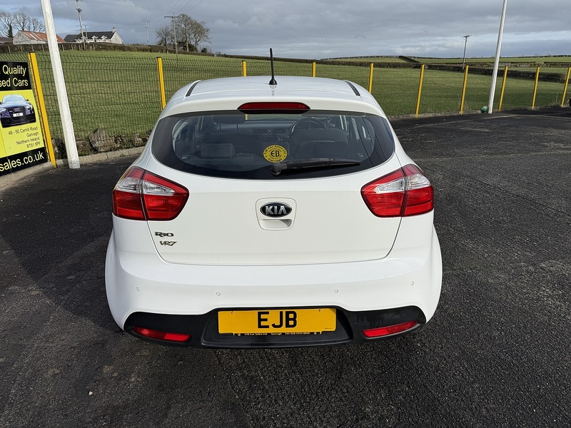 Kia 1.25 VR7 Hatchback 5dr Petrol Manual Euro 5 (84 bhp)