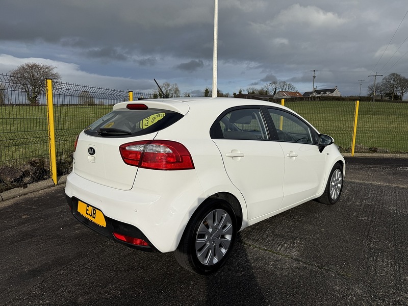 Kia 1.25 VR7 Hatchback 5dr Petrol Manual Euro 5 (84 bhp)