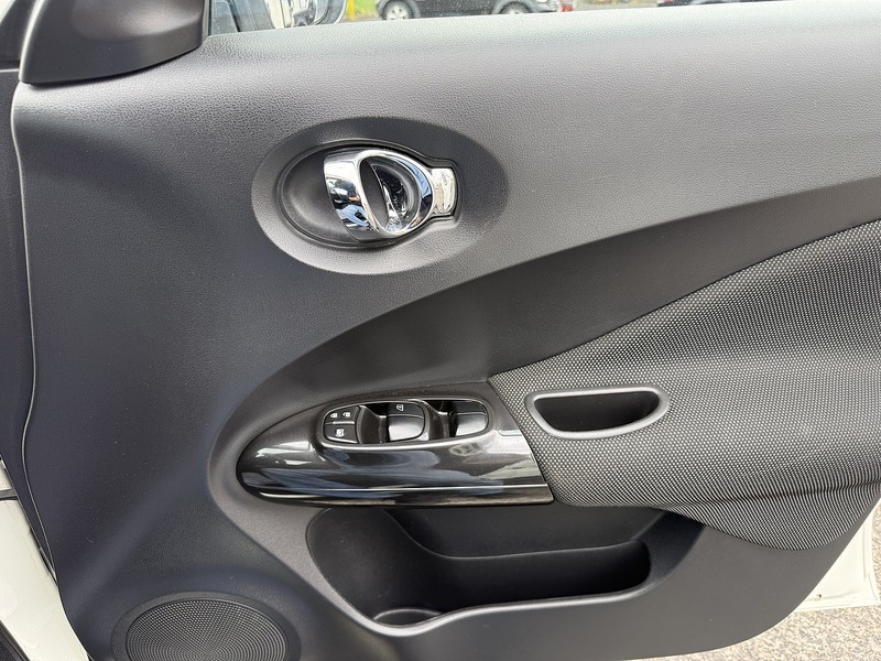 Nissan 1.6 N-Connecta SUV 5dr Petrol XTRON Euro 6 (117 ps)