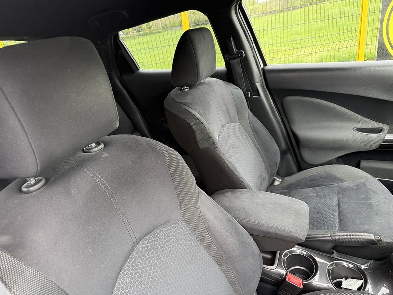 Nissan 1.6 N-Connecta SUV 5dr Petrol XTRON Euro 6 (117 ps)