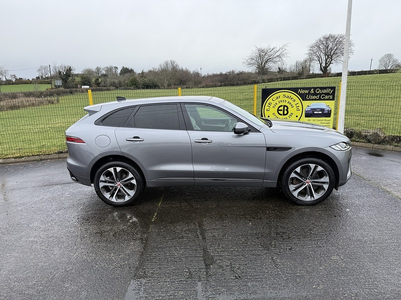Jaguar 3.0 D300 MHEV R-Dynamic HSE SUV 5dr Diesel Auto AWD Euro 6 (s/s) (300 ps)