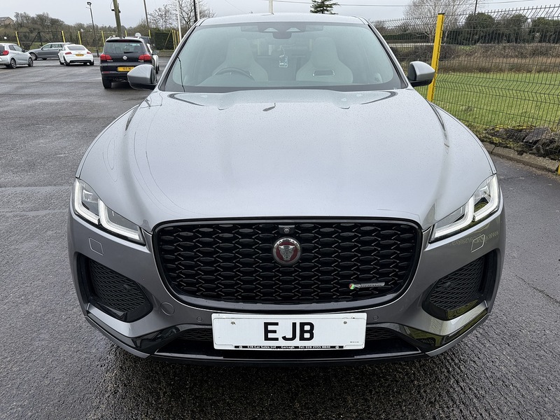 Jaguar 3.0 D300 MHEV R-Dynamic HSE SUV 5dr Diesel Auto AWD Euro 6 (s/s) (300 ps)