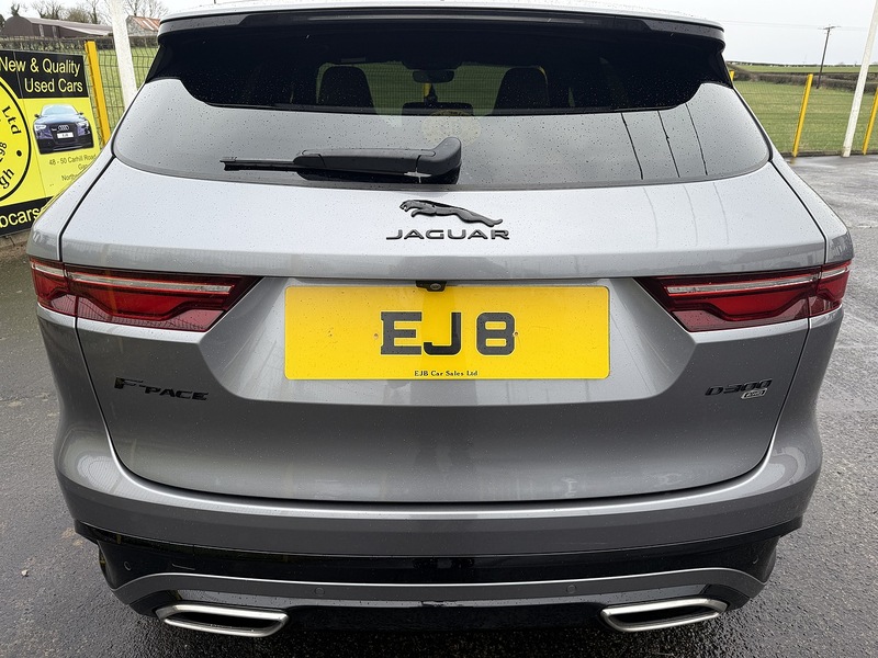 Jaguar 3.0 D300 MHEV R-Dynamic HSE SUV 5dr Diesel Auto AWD Euro 6 (s/s) (300 ps)