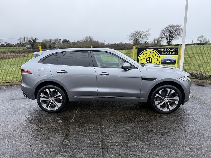 Jaguar 3.0 D300 MHEV R-Dynamic HSE SUV 5dr Diesel Auto AWD Euro 6 (s/s) (300 ps)