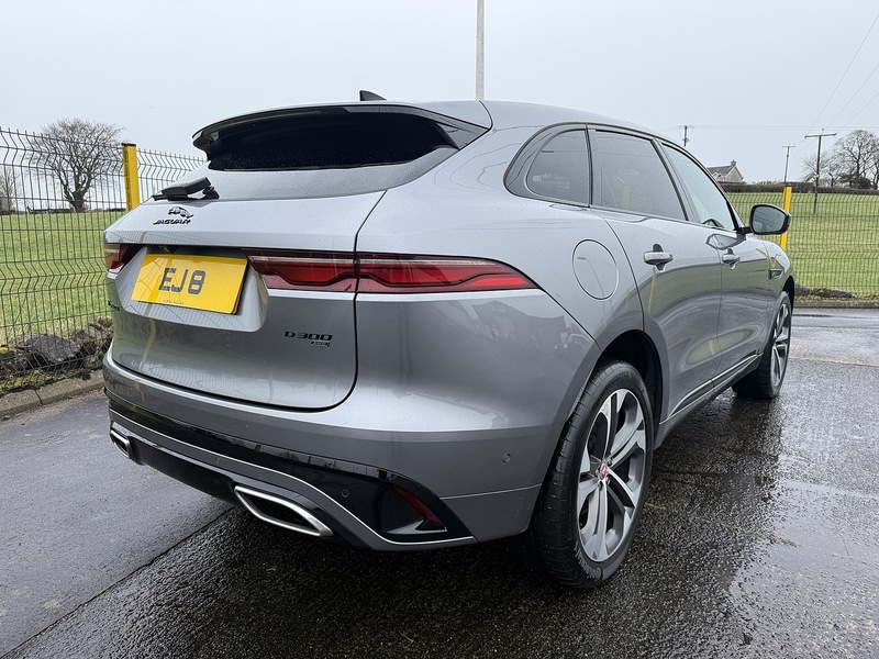 Jaguar 3.0 D300 MHEV R-Dynamic HSE SUV 5dr Diesel Auto AWD Euro 6 (s/s) (300 ps)