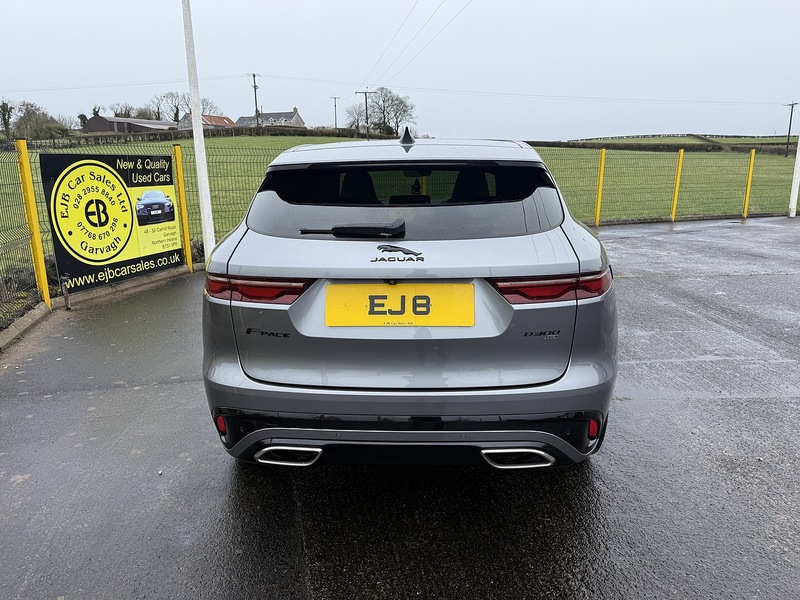 Jaguar 3.0 D300 MHEV R-Dynamic HSE SUV 5dr Diesel Auto AWD Euro 6 (s/s) (300 ps)