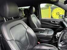 Mercedes-Benz V Class V250d BlueTEC AMG Line (extra long) 