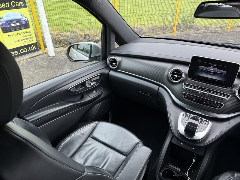 Mercedes-Benz V250d BlueTEC AMG Line (extra long) 2.2 5dr MPV Automatic Diesel