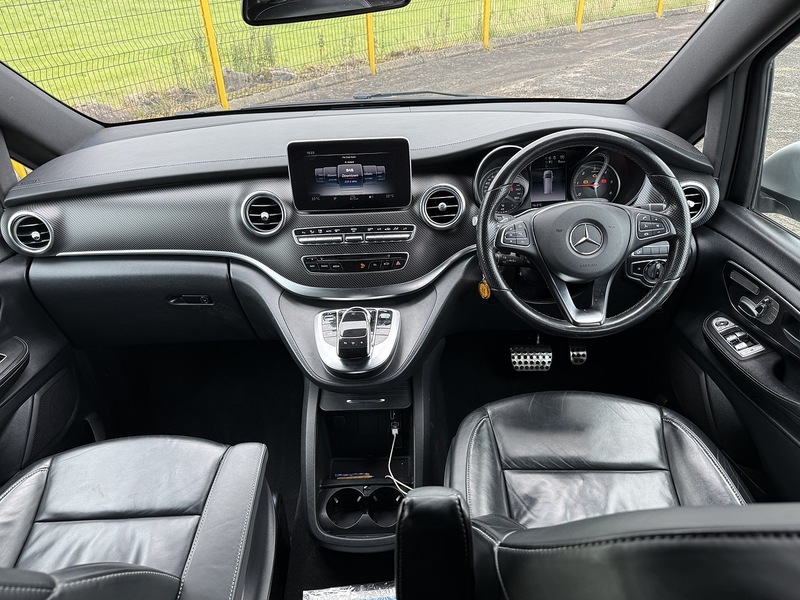 Mercedes-Benz V250d BlueTEC AMG Line (extra long) 2.2 5dr MPV Automatic Diesel