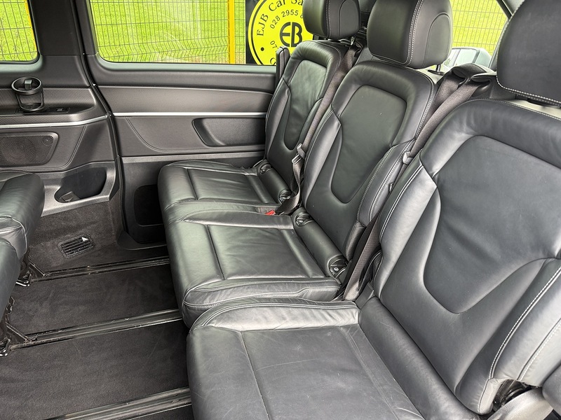 Mercedes-Benz V250d BlueTEC AMG Line (extra long) 2.2 5dr MPV Automatic Diesel