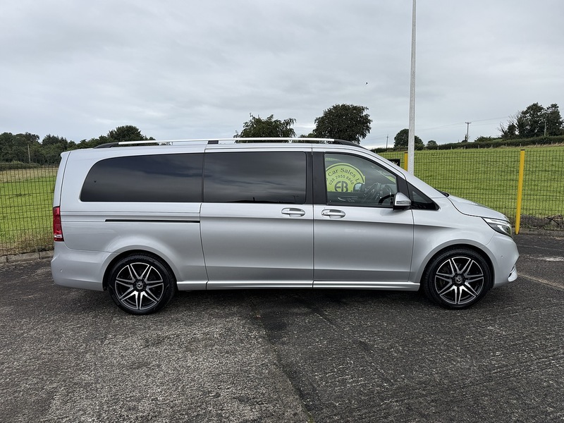 Mercedes-Benz V250d BlueTEC AMG Line (extra long) 2.2 5dr MPV Automatic Diesel