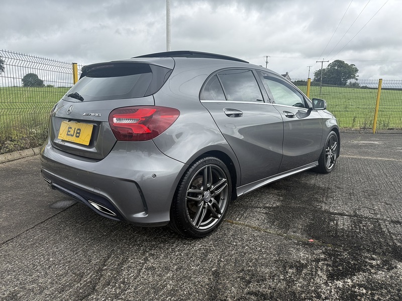 Mercedes-Benz A180d AMG Line Premium Plus (Pan Roof) 1.5 5dr Hatchback Manual Diesel