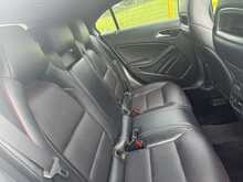 Mercedes-Benz A Class A180d AMG Line Premium Plus (Pan Roof) 