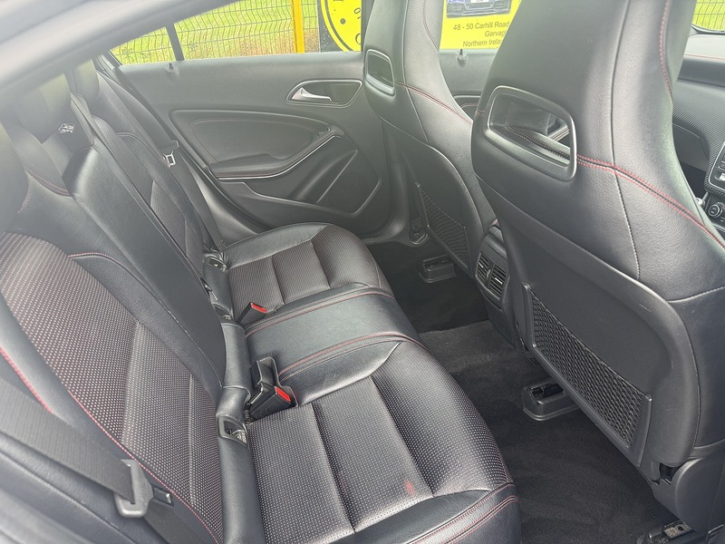 Mercedes-Benz A180d AMG Line Premium Plus (Pan Roof) 1.5 5dr Hatchback Manual Diesel