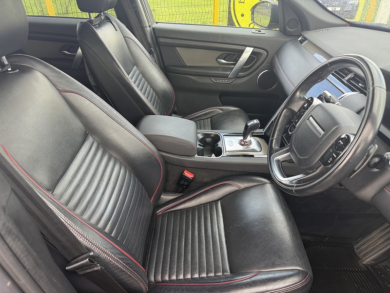 Land Rover 2.0 D180 MHEV R-Dynamic SE SUV 5dr Diesel Auto 4WD Euro 6 (s/s) (180 ps)