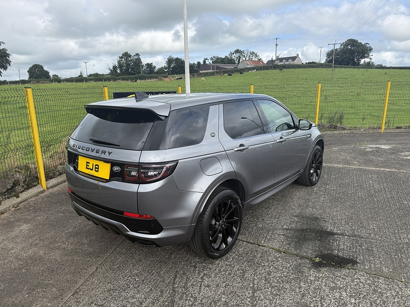 Land Rover 2.0 D180 MHEV R-Dynamic SE SUV 5dr Diesel Auto 4WD Euro 6 (s/s) (180 ps)