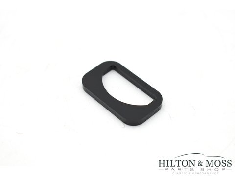 Spacer roof bow insert