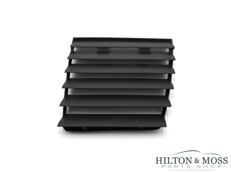 Lotus Elise S2 	Engine Cover Outlet Grille, RH Rear Image 3