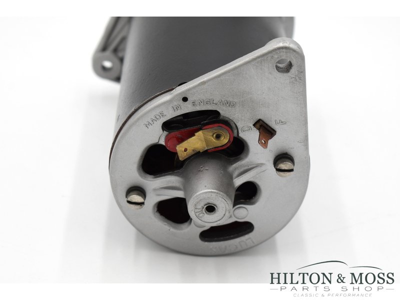 Lucas C42 / Jaguar S1 3.8 E-Type Dynamo Exchange Image 5