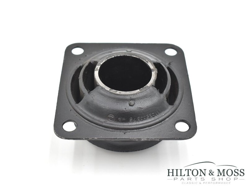 Mercedes W108 / W111 / W113 230SL / 250SL / 280SL Pagoda Rear Axle Upper Mount Image 2