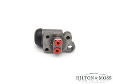 Mercedes W121 190SL Wheel / Brake Cylinder LHS Left Front - 28.57mm Image 4