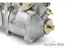 Mercedes W113 230SL Pagoda Injection Pump Refurbishment / Overhaul Exchange Service Image 14