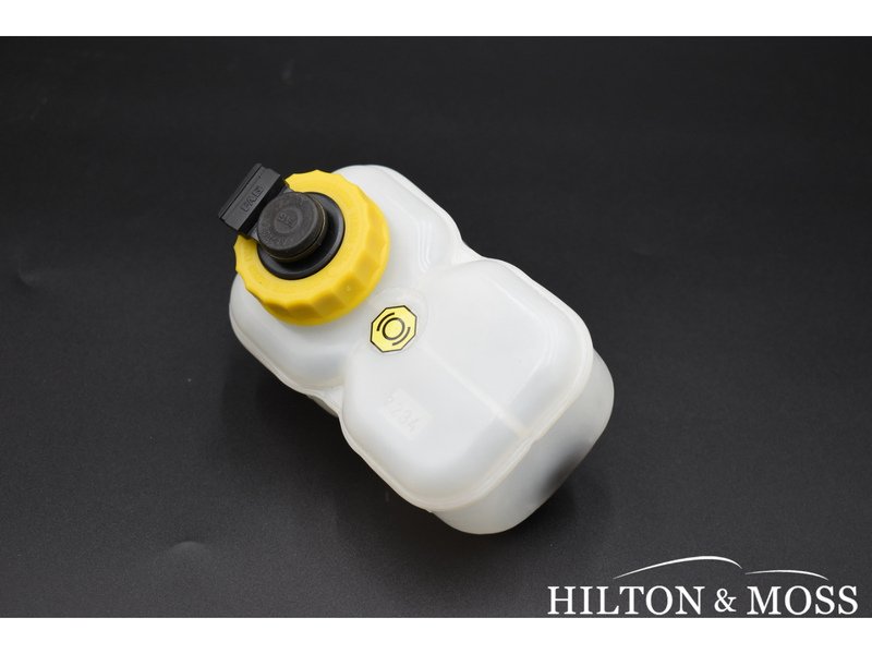 Lotus Elise / Exige S2 / S3 / Evora  Brake / Clutch Reservoir Image 5