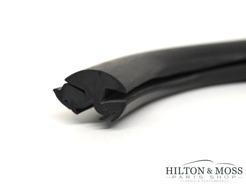 Jaguar E-Type S3 Roadster Front Windscreen Rubber Seal Image 7