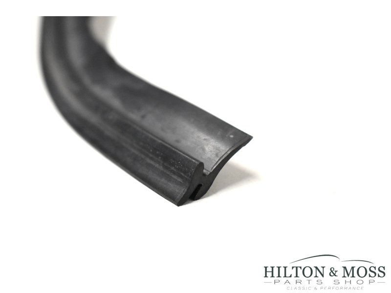 Jaguar E-Type S2 Rear Bumper to Body Seal Image 3