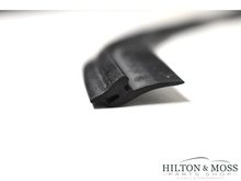 Jaguar E-Type S2 Rear Bumper to Body Seal Image 4