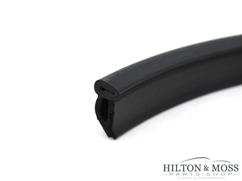 Jaguar E-Type S1 / S2 DHC Cant Rail Seal Image 4