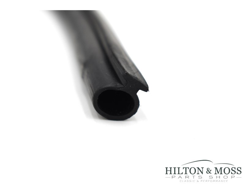 Jaguar E-Type S1 / S2 / S3 2+2 / S3 Roadster A-Post Rubber Seal Right RH Image 3