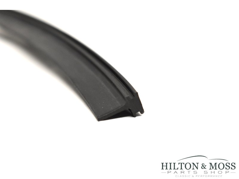 Jaguar E-Type S1 / S2 FHC Door Frame Seal Image 3