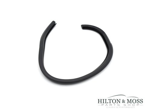 Jaguar E-Type S1 / S2 FHC / DHC B-Post Door Seal Left LH