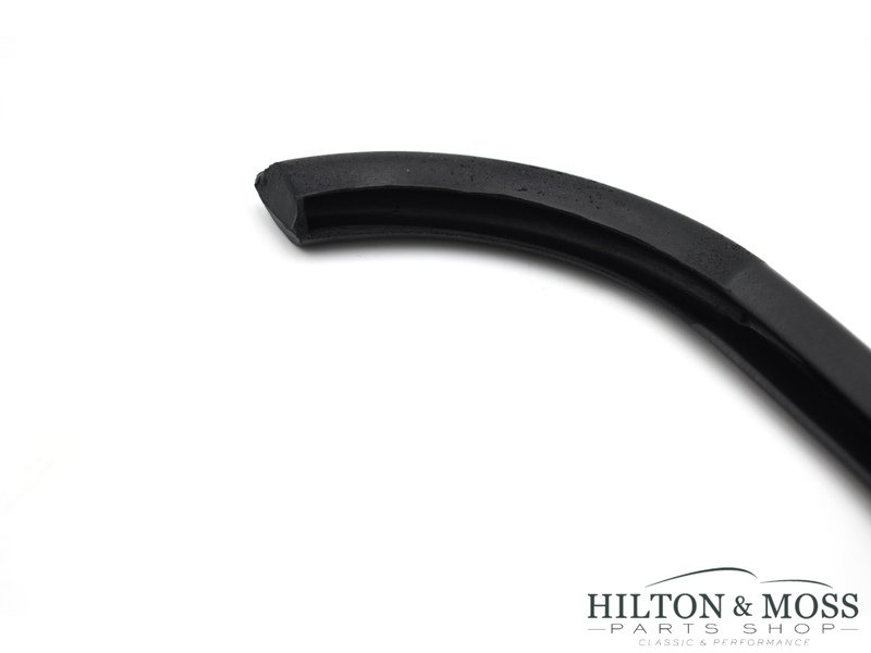 Jaguar E-Type S1 / S2 FHC / DHC B-Post Door Seal Left LH Image 2