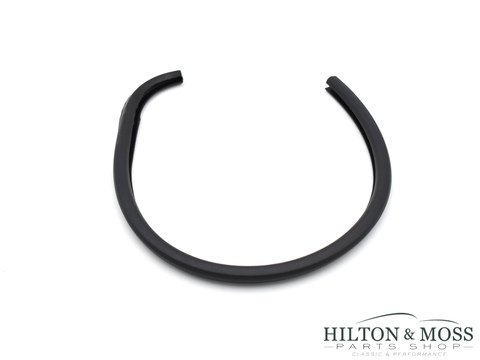 Jaguar E-Type S1 / S2 FHC / DHC B-Post Door Seal Right RH