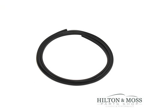 Jaguar E-Type S1 / S2 / S3 Filler / Locking Strip Black Rear Window Rubber