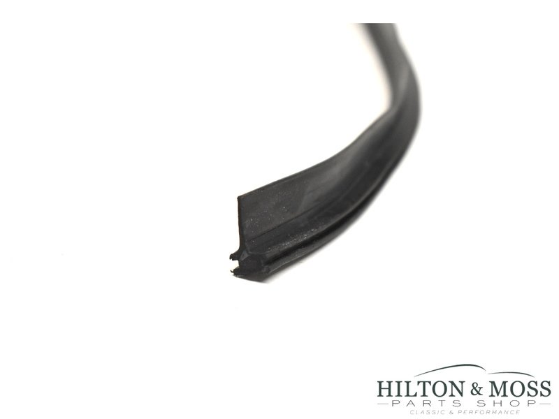 Jaguar E-Type S1 2+2 / S2 2+2 / S3 2+2 Door Frame Seal Image 4