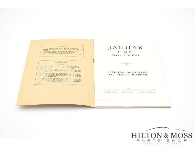 Jaguar Mark 2 / Mk2 2.4 Litre Operating, Maintenance and Service Handbook Image 3