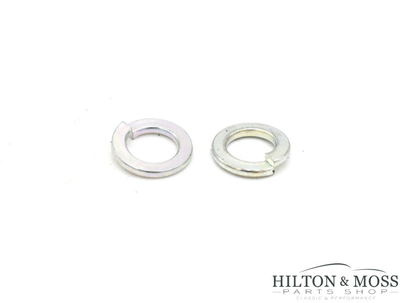 Mercedes W108 / W109 / W110 / W111 / W113 Small Repair Kit Upper Inner Control Arm Image 6