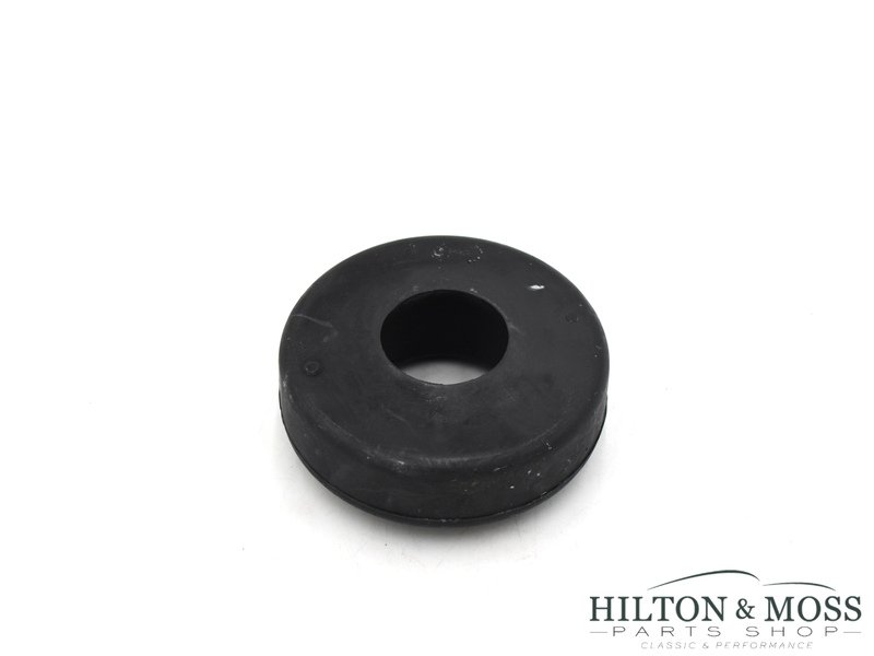 Mercedes W108 / W109 / W110 / W111 / W112 / W113 Rear Control Arm Mount Image 2