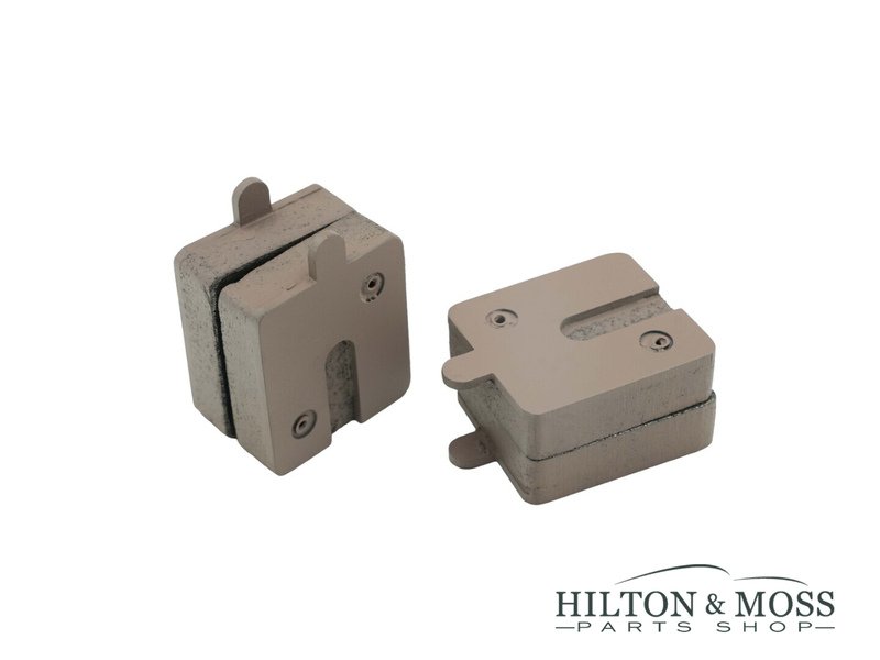 Jaguar E-Type S1 Fast Road Brake Pads (Front/Rear) Image 2