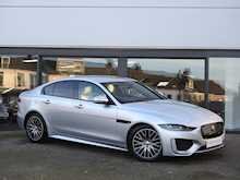 Jaguar XE D180 R-Dynamic S