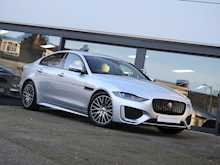 Jaguar XE D180 R-Dynamic S