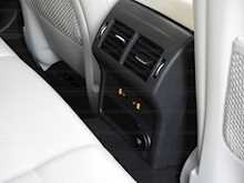 Jaguar XE D180 R-Dynamic S