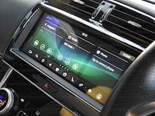 Jaguar XE D180 R-Dynamic S