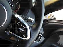 Jaguar XE D180 R-Dynamic S