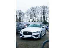 Jaguar XE D180 R-Dynamic S