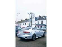Jaguar XE D180 R-Dynamic S