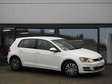 Volkswagen Golf TSI BlueMotion Tech S